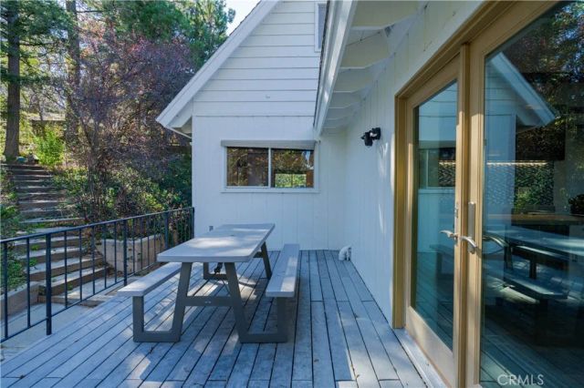 27915 Matterhorn, Lake Arrowhead, CA 92352