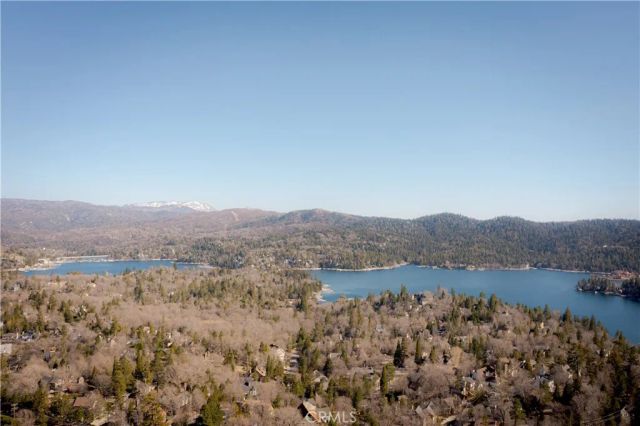 27915 Matterhorn, Lake Arrowhead, CA 92352
