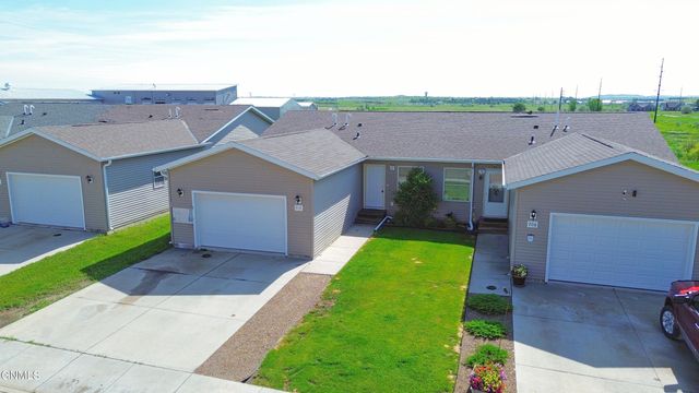 710 2nd Street NE, Watford City, ND 58854 property photo