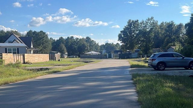 154 Road 5268, Cleveland, TX 77327