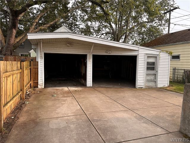 158 Wabash Avenue, Tonawanda, NY 14217