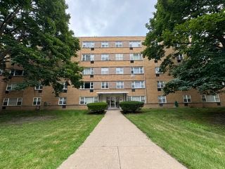 2025 W Granville Avenue 114, Chicago, IL 60659