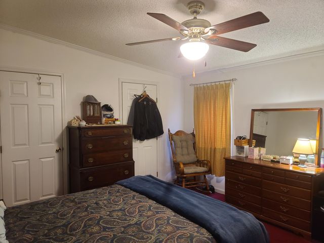 5933 Dixie Plantation Road, Hollywood, SC 29449