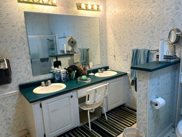 5933 Dixie Plantation Road, Hollywood, SC 29449