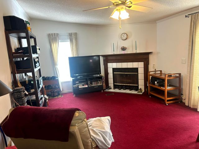 5933 Dixie Plantation Road, Hollywood, SC 29449