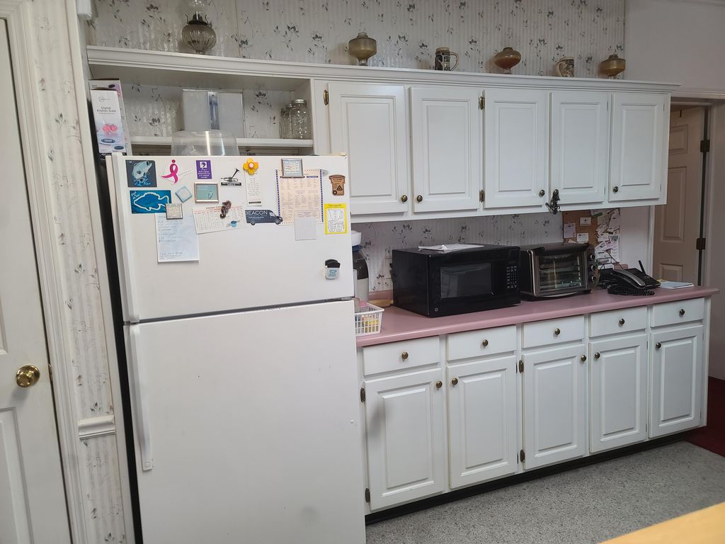 Image 10 of property listing at 5933 Dixie Plantation Road, Hollywood, SC 29449