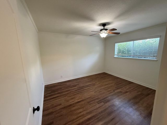 509 Cedar DR 102, Georgetown, TX 78628