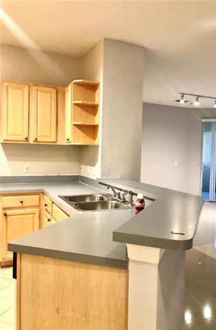 1150 LAKE SHADOW CIRCLE 3102, Maitland, FL 32751