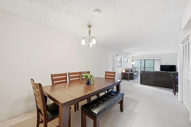 1975 SE 3rd Street 203, Deerfield Beach, FL 33441