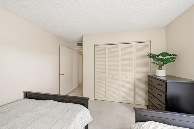 1975 SE 3rd Street 203, Deerfield Beach, FL 33441