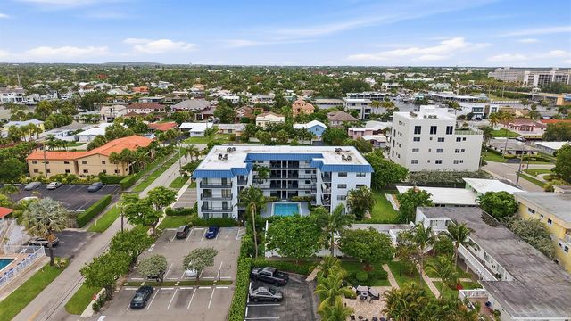 1975 SE 3rd Street 203, Deerfield Beach, FL 33441
