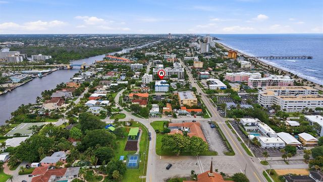1975 SE 3rd Street 203, Deerfield Beach, FL 33441