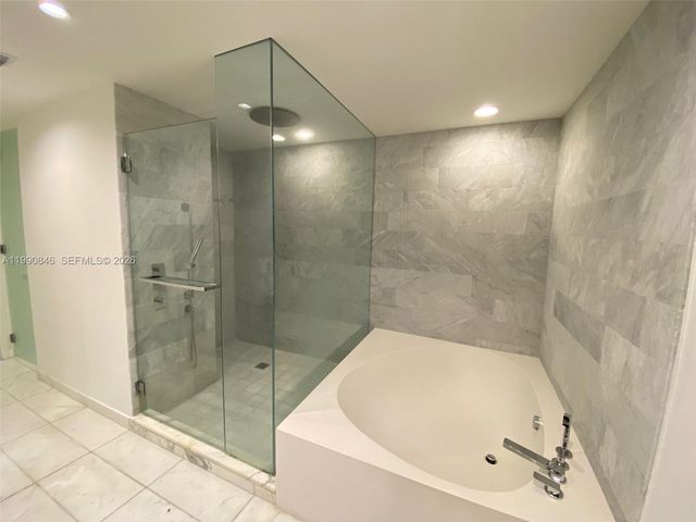 10203 Collins Ave 905, Bal Harbour, FL 33154