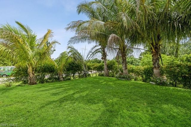 3106 4th ST SW, Lehigh Acres, FL 33976