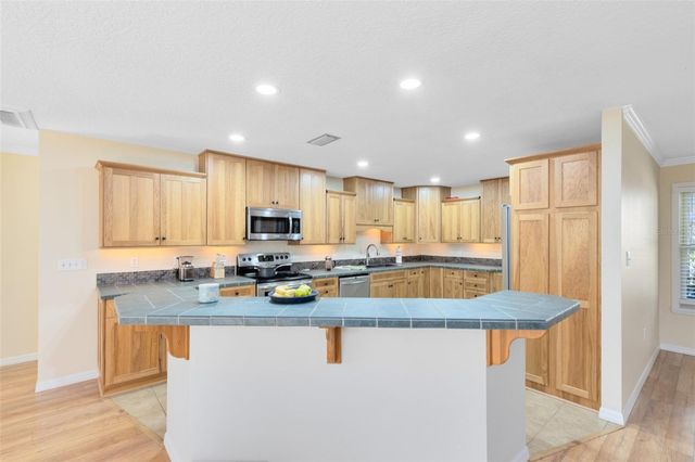 7838 SLOEWOOD DRIVE, Mount Dora, FL 32757