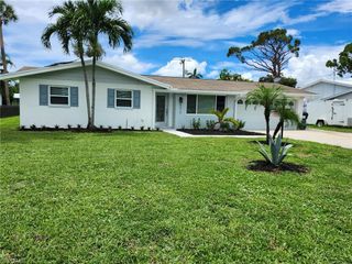 6313 Saint Andrews CIR S, Fort Myers, FL 33919
