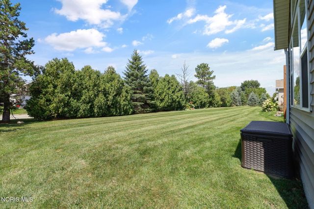 5903 Pine Tree Place, Sylvania, OH 43560