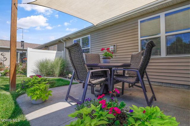 5903 Pine Tree Place, Sylvania, OH 43560