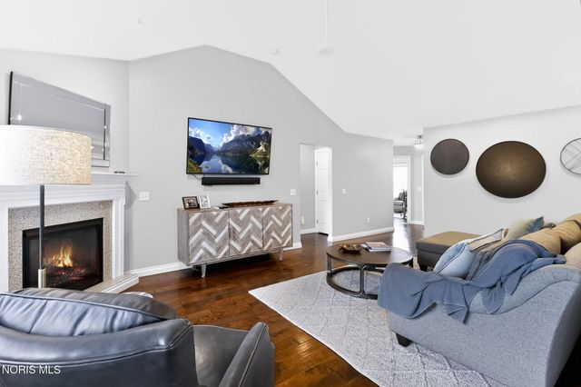 5903 Pine Tree Place, Sylvania, OH 43560