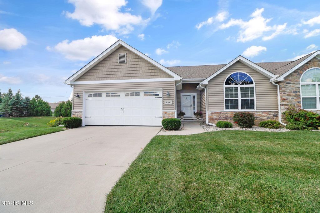 5903 Pine Tree Place, Sylvania, OH 43560