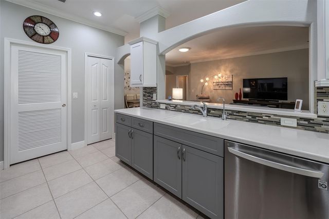 16364 SW 14TH COURT, Ocala, FL 34473