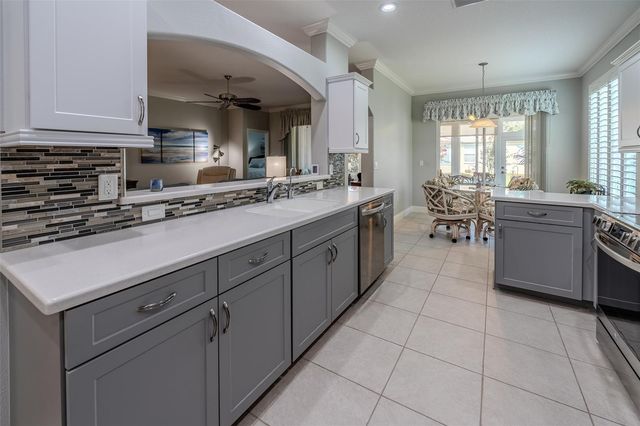 16364 SW 14TH COURT, Ocala, FL 34473