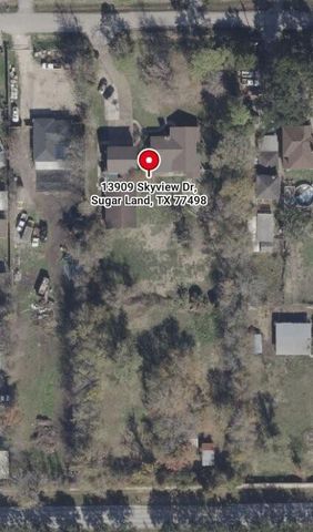 13909 Skyview Drive, Sugar Land, TX 77498