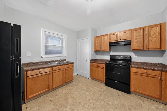 2784 Losantiville Avenue, Cincinnati, OH 45213