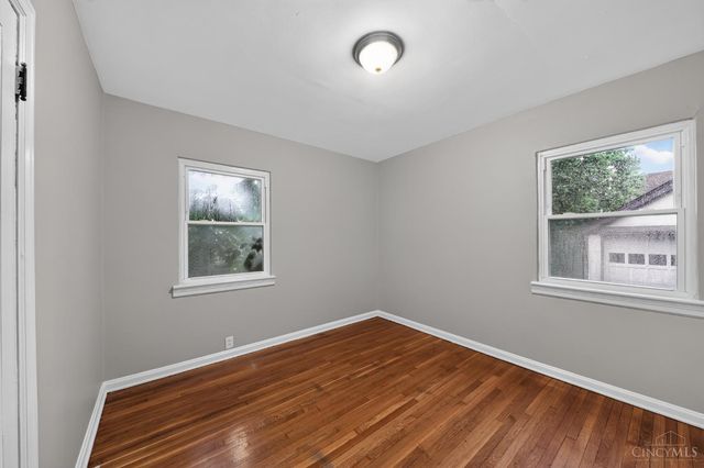 2784 Losantiville Avenue, Cincinnati, OH 45213