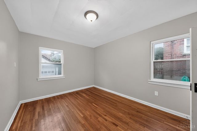 2784 Losantiville Avenue, Cincinnati, OH 45213