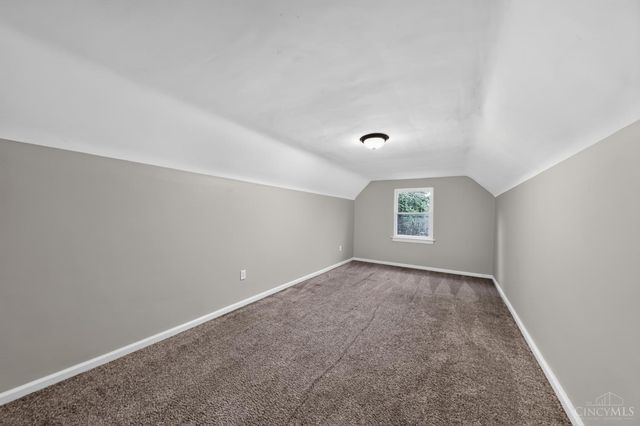 2784 Losantiville Avenue, Cincinnati, OH 45213