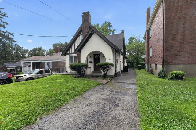 2784 Losantiville Avenue, Cincinnati, OH 45213