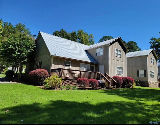 100 Baptist Camp Road, Guntersville, AL 35976