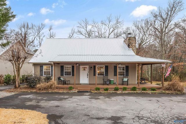 100 Baptist Camp Road, Guntersville, AL 35976