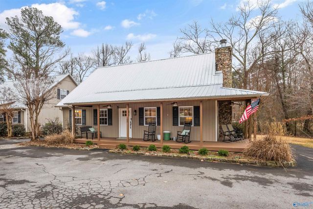 100 Baptist Camp Road, Guntersville, AL 35976