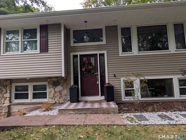746 Avery Street, South Windsor, CT 06074