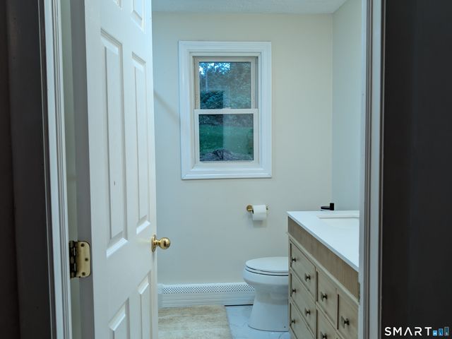 746 Avery Street, South Windsor, CT 06074
