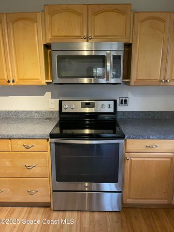 2530 Vernon Drive NE, Palm Bay, FL 32905