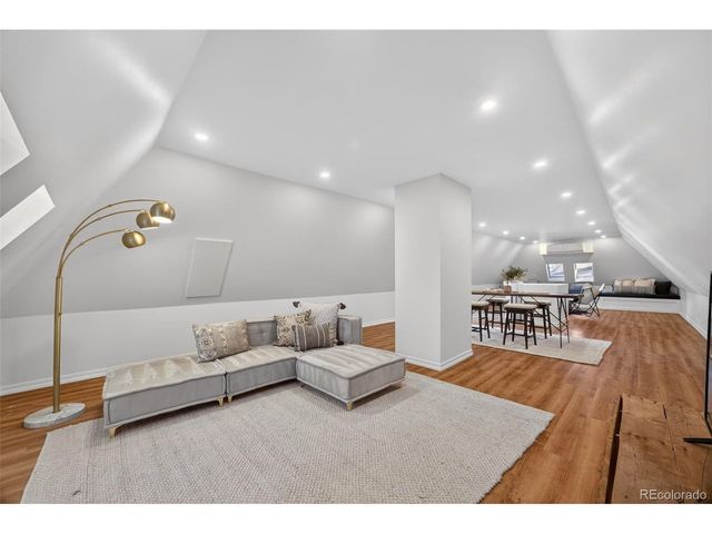 5301 E 6th Avenue Pkwy, Denver, CO 80220