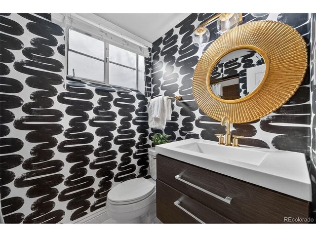 5301 E 6th Avenue Pkwy, Denver, CO 80220