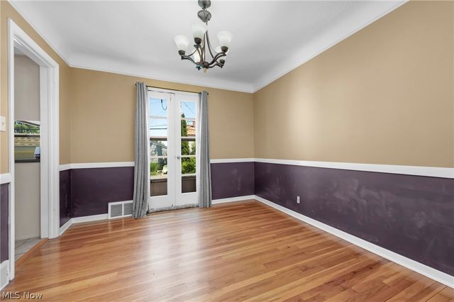 3122 Parklane Drive, Parma, OH 44134