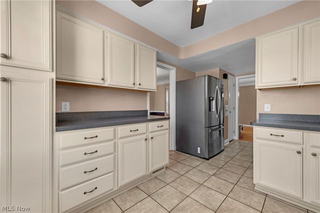 3122 Parklane Drive, Parma, OH 44134