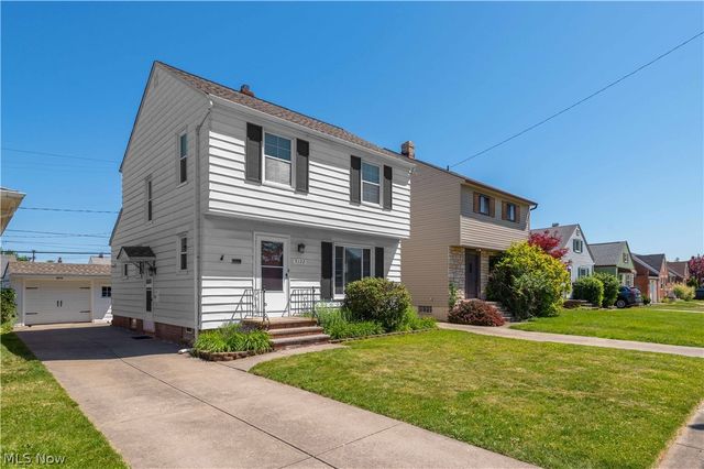 3122 Parklane Drive, Parma, OH 44134