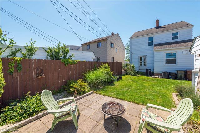 3122 Parklane Drive, Parma, OH 44134
