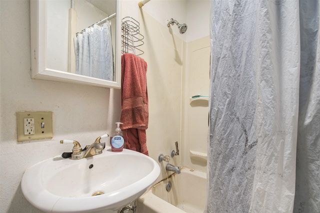 228 N First Street, Cassopolis, MI 49031