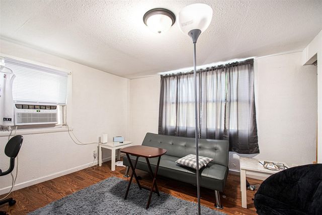 228 N First Street, Cassopolis, MI 49031