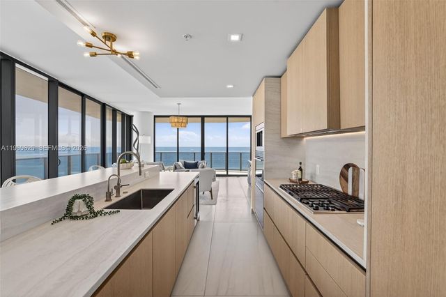 900 N Ocean Blvd 906, Pompano Beach, FL 33062