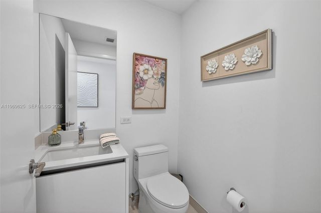 900 N Ocean Blvd 906, Pompano Beach, FL 33062