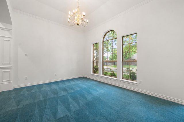 5200 Independence Avenue, Arlington, TX 76017