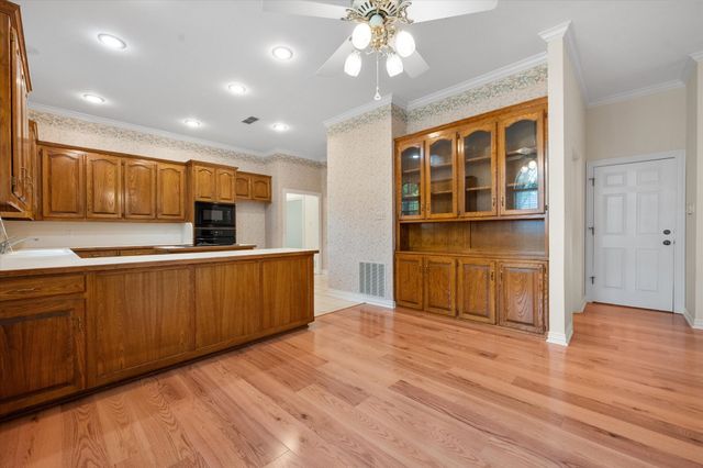 5200 Independence Avenue, Arlington, TX 76017